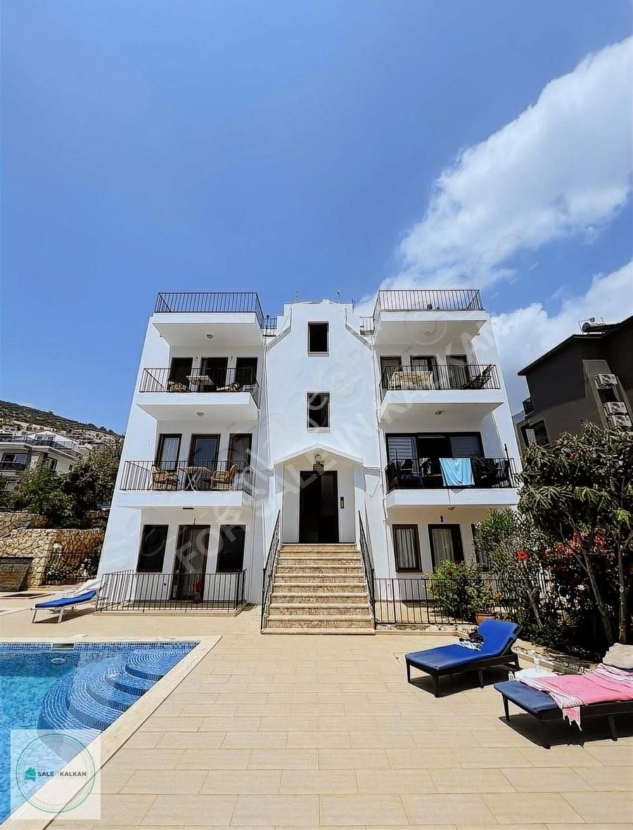 Kaş Kalkan Satılık Daire KALKAN MERKEZ'DE 2+1 SATILIK DAİRE