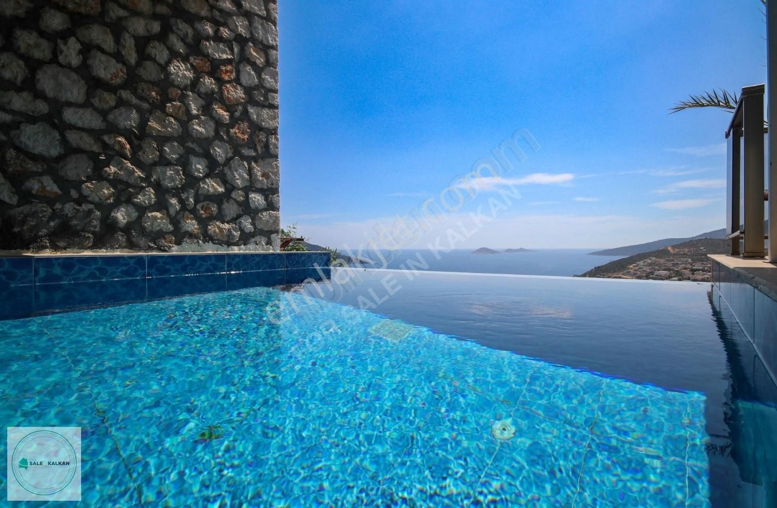 Kaş Kalkan Satılık Villa Kızıltaş Mevkiinde Vatandaşlığa Uygun Deniz Manzaralı