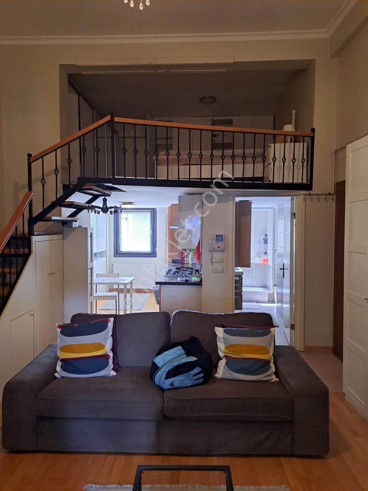 Kadıköy Bostancı Satılık Daire  BOSTANCI ÇATALÇEŞME'DE BAĞDAT CD PARALEL BOŞ 1+1 LOFT DAİRE