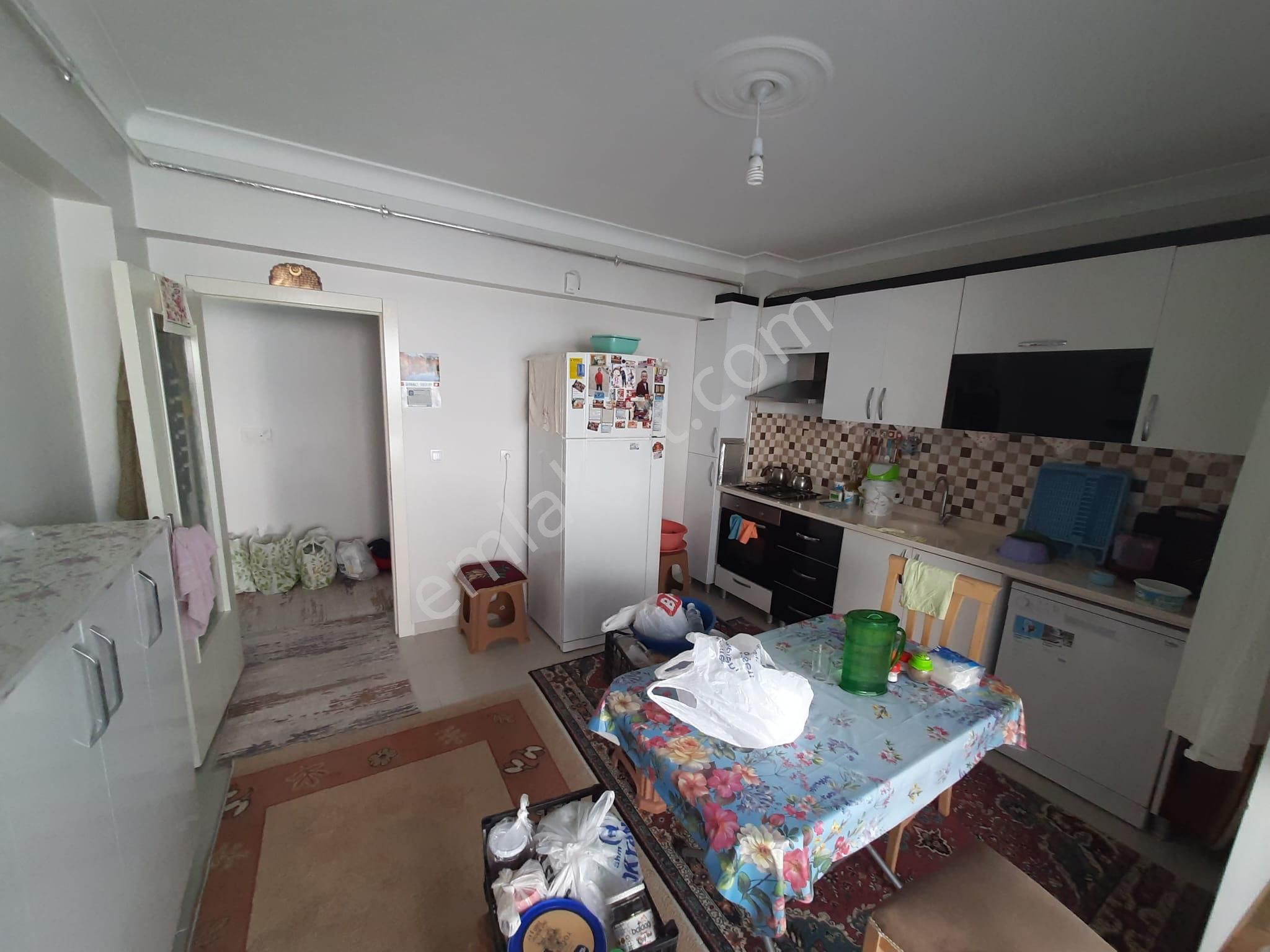 🏦 Demiröz Gayrimenkul'den 3+1 Ebeveyn Banyolu Full Yapılı Daire - Görsel 4