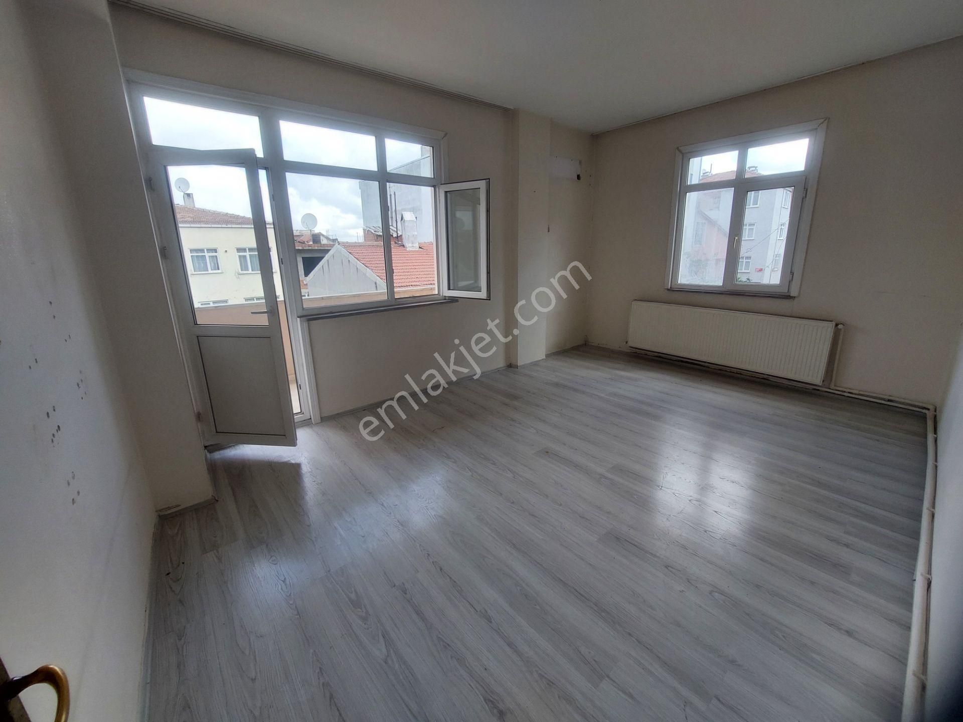 Üsküdar Burhaniye Kiralık Daire  BURHANİYEDE 2+1 KİRAIK DAİRE