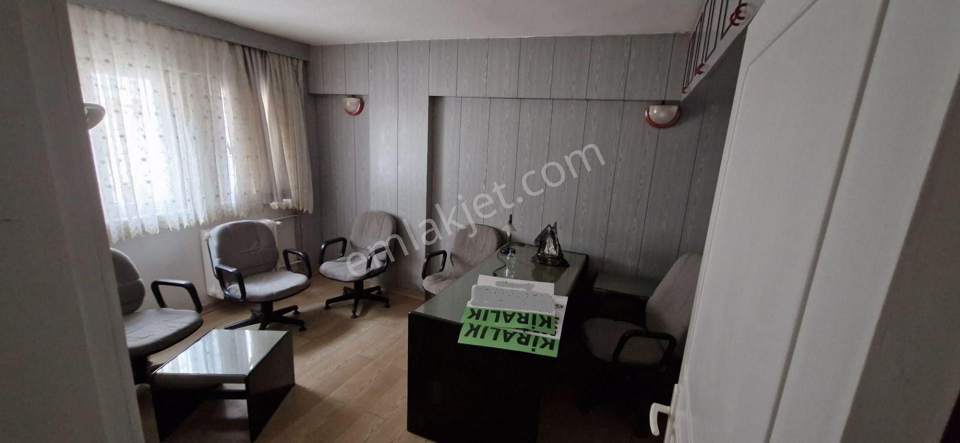 Çankaya Kızılay Kiralık Büro  KIZILAY SÜMER 1 SOKAKTA KİRALIK BÜRO