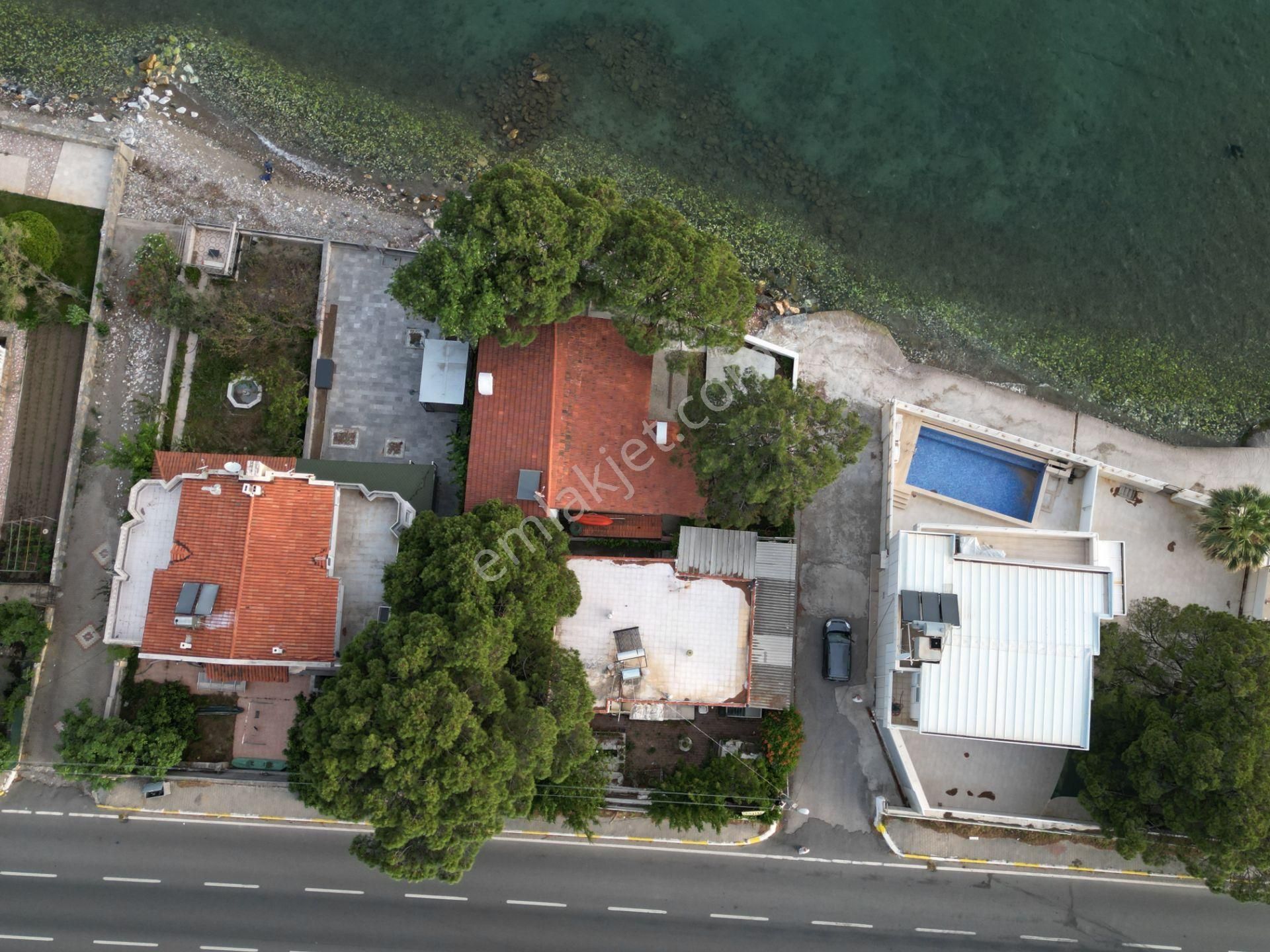 Poyraz Gayrimenkul'den Deniz'e 10m Satılık Müstakil Ev - Görsel 4