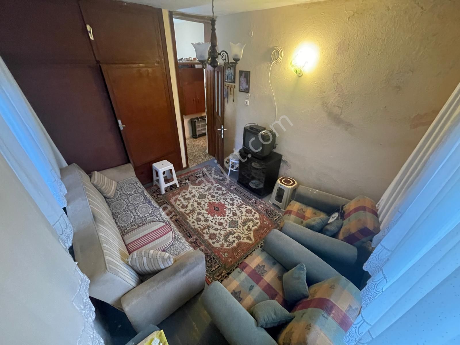 Poyraz Gayrimenkul'den Deniz'e 10m Satılık Müstakil Ev - Görsel 34