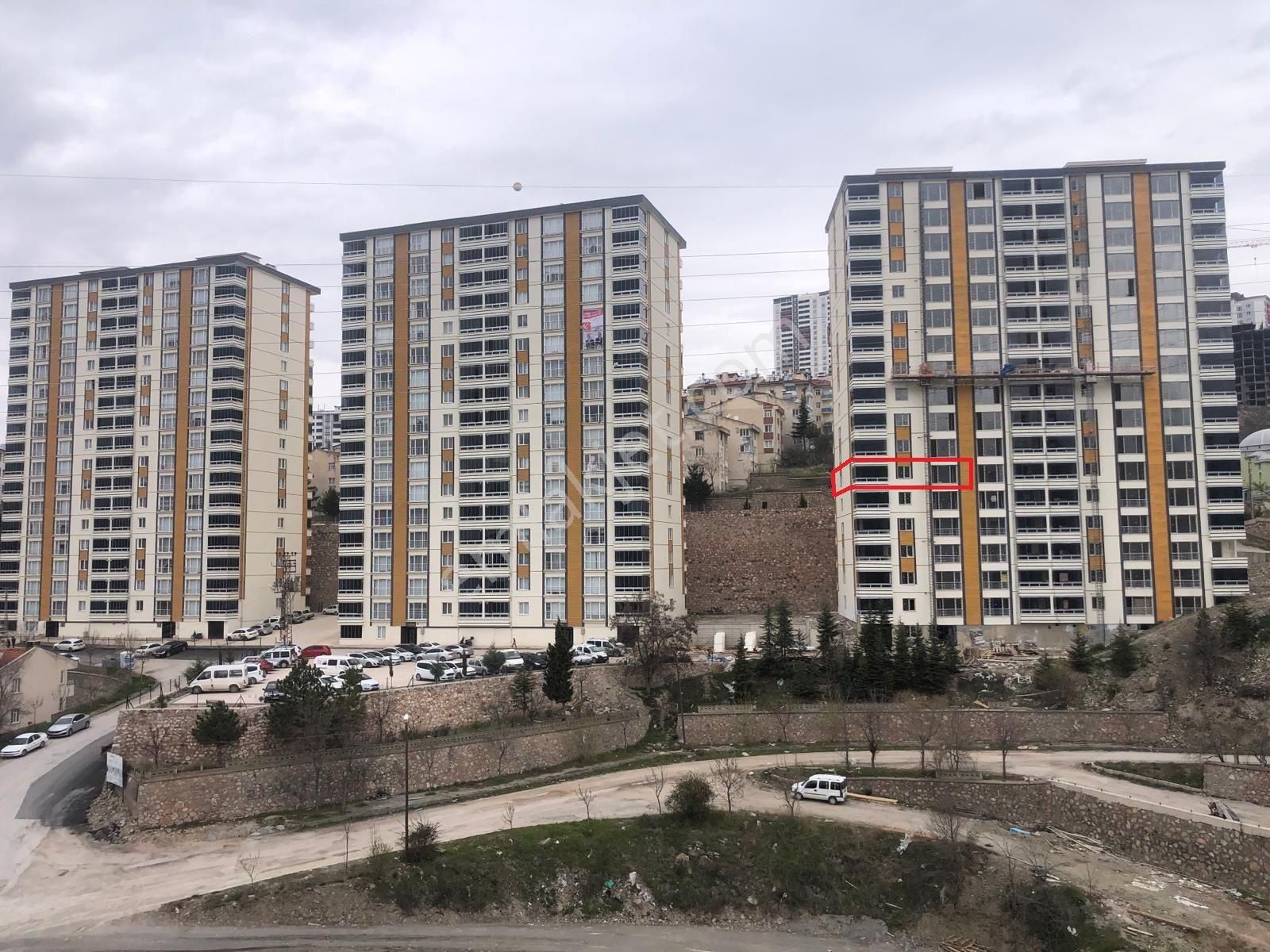 Tokat Merkez Topçam Satılık Daire  4+1 GENİŞ MANZARALI KISA SÜREDE TESLİM DAİRE