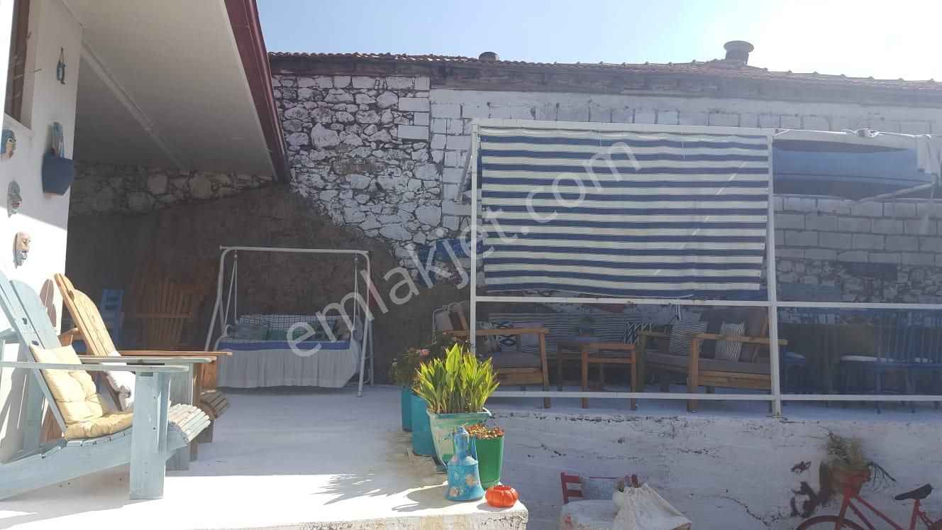 Burhaniye Dutluca Mah. 350 M2 Arsa İçerisinde Satılık Köyevi! - Görsel 12