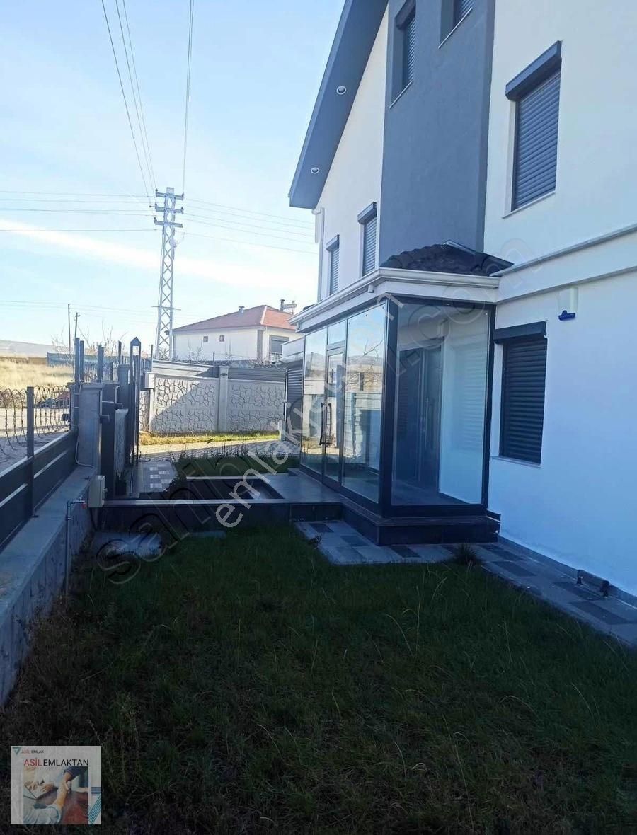 Akyurt Yeşiltepe Satılık Villa /ASİL EMLAKTAN SATILIK/4 KAT İMARLI İKİ PARSELLİ İKİ KATLI VİLLA