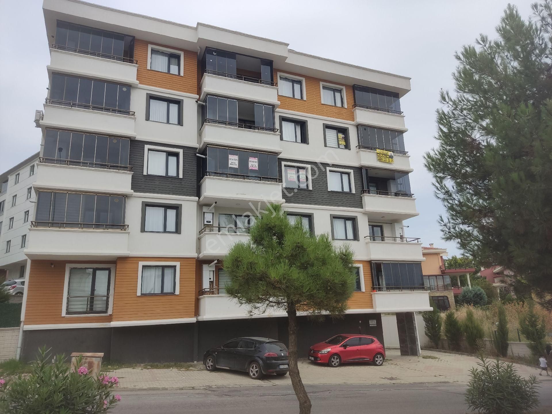 Ali Erişgin 'den Kiralık 1+1 Eşyalı Deniz Manzaralı Yerden Isıtmalı Daire