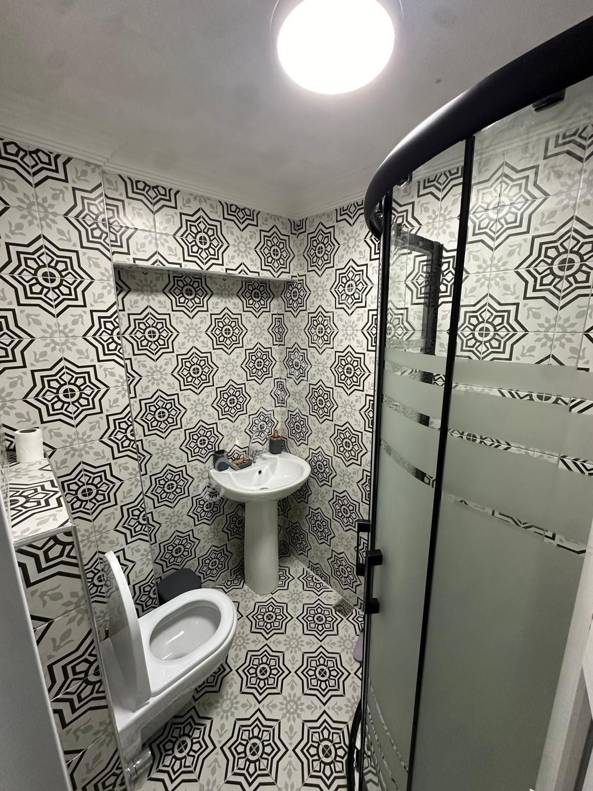 Fatih’te Airbnb Ruhsatlı Eşyalı Satılık Müstakil Ev - Görsel 8