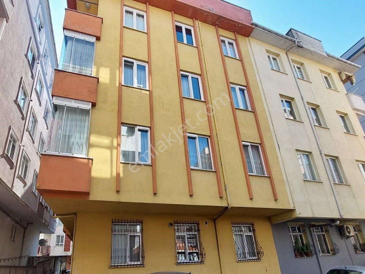 Pendik Fevzi Çakmak Satılık Daire PENDİK FEVZİ ÇAKMAK MAHALLESİNDE CADDEYE YAKIN SATILIK 3+1 DAİRE