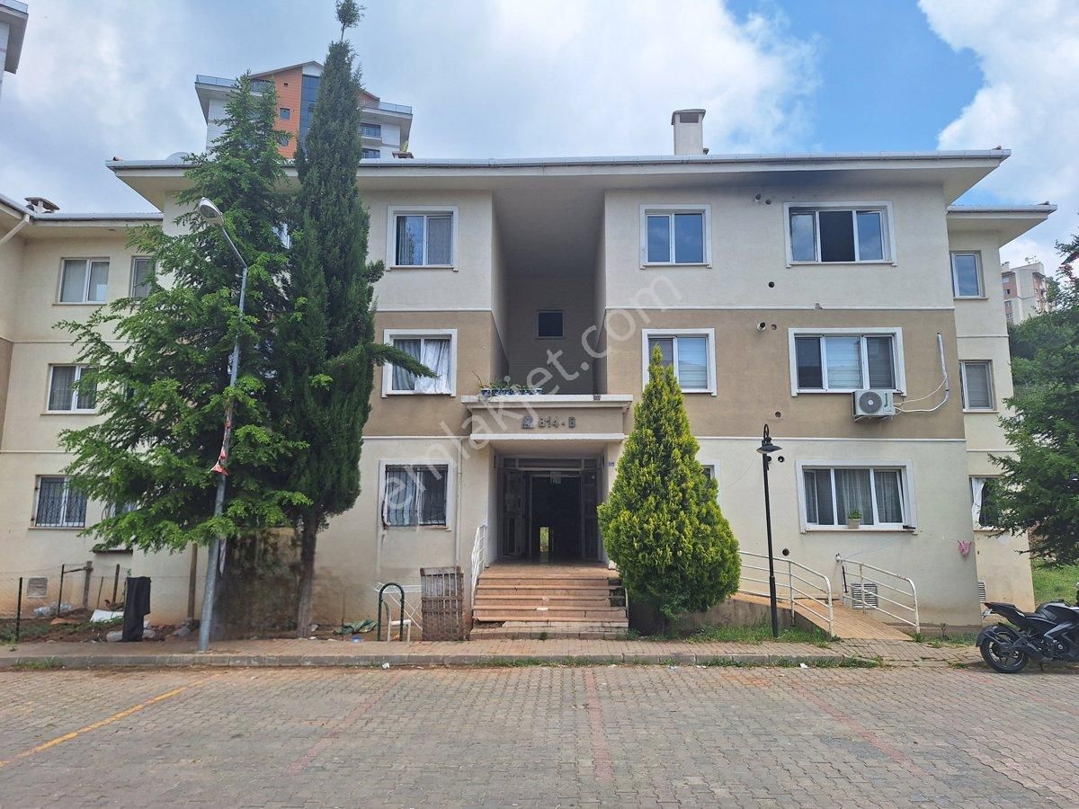 İzmit Akpınar Satılık Daire TOKİ ARIZLI KONUTLARINDA 2+1 ARAKAT SATILIK DAİRE