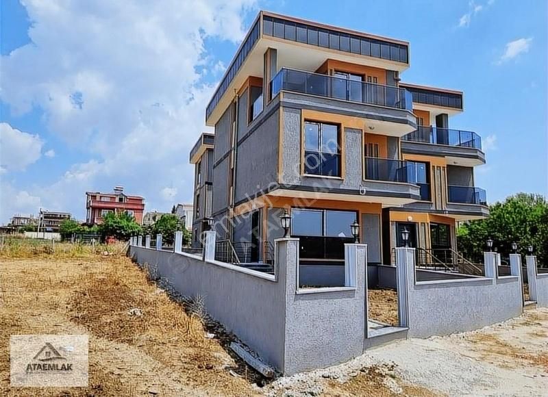 Marmaraereğlisi Yeniçiftlik Satılık Villa ATA GAYRİMENKUL'den 4+1 GENİŞ OTURUMLU SATILIK VİLLA