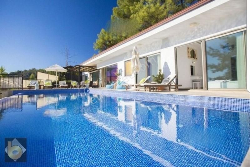 Kaş İslamlar Satılık Villa Kaş Kalkan İslamlar Da Deniz Manzaralı 3+1 Satılık Müstakil Vill