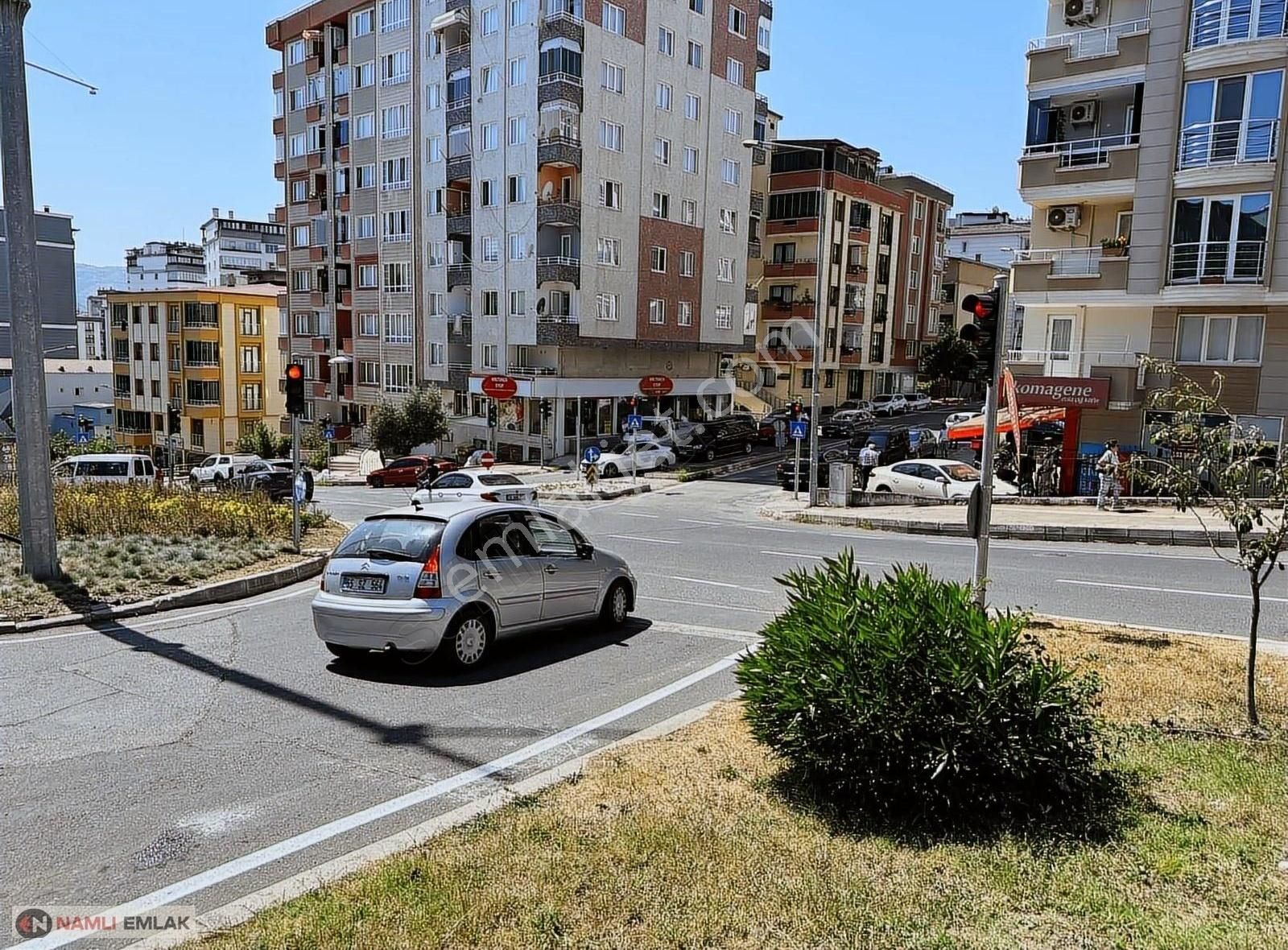 İlkadım Fevzi Çakmak Satılık Dükkan & Mağaza SAMSUN MERKEZDE SATILIK YATIRIMLIK NET 200. METRE KARE DÜKKAN