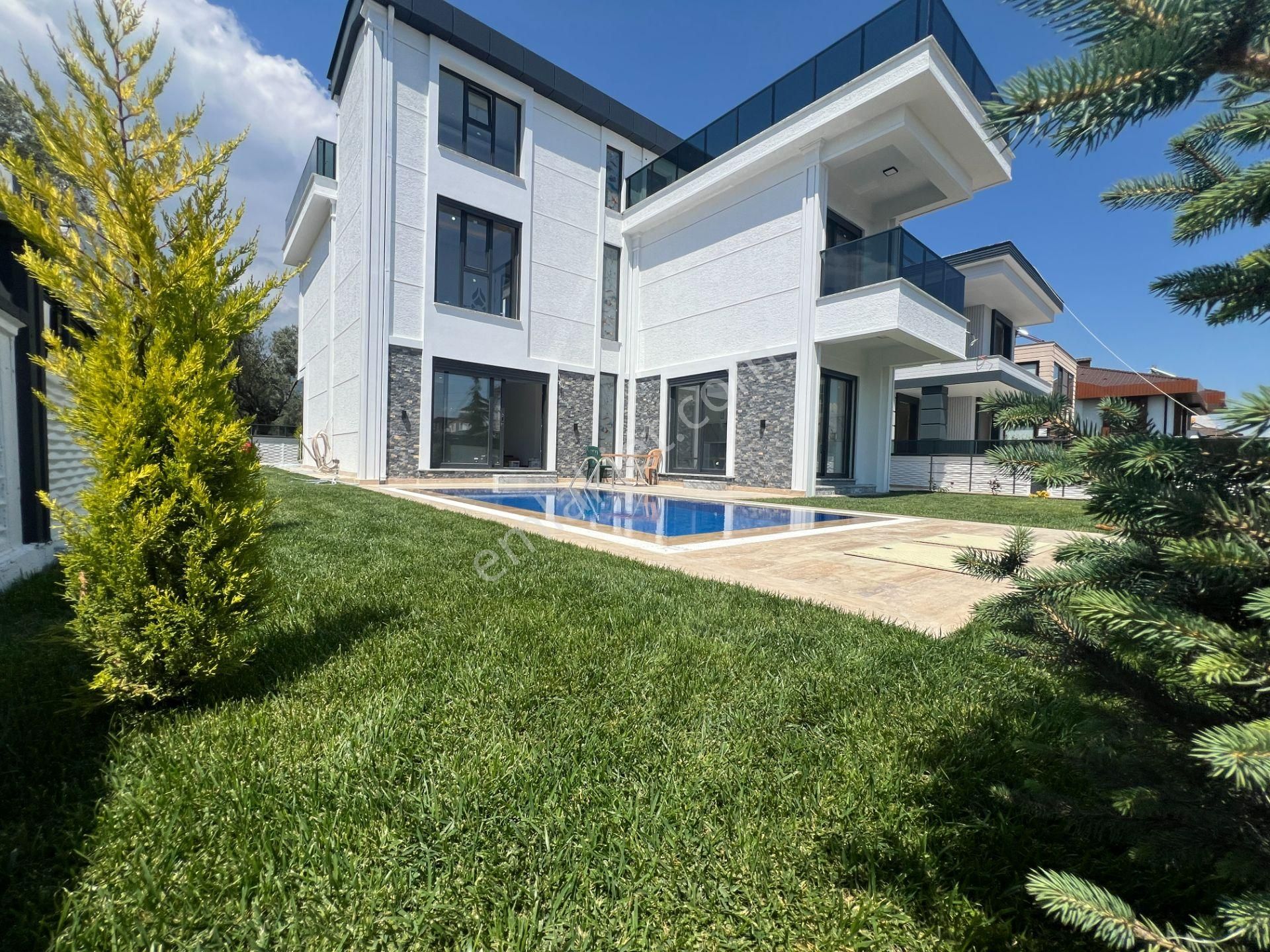 🩷cemre Emlaktan Güre Bölgesinde Satılık Deniz Manzaralı Sıfır Villa🩷 - Görsel 4