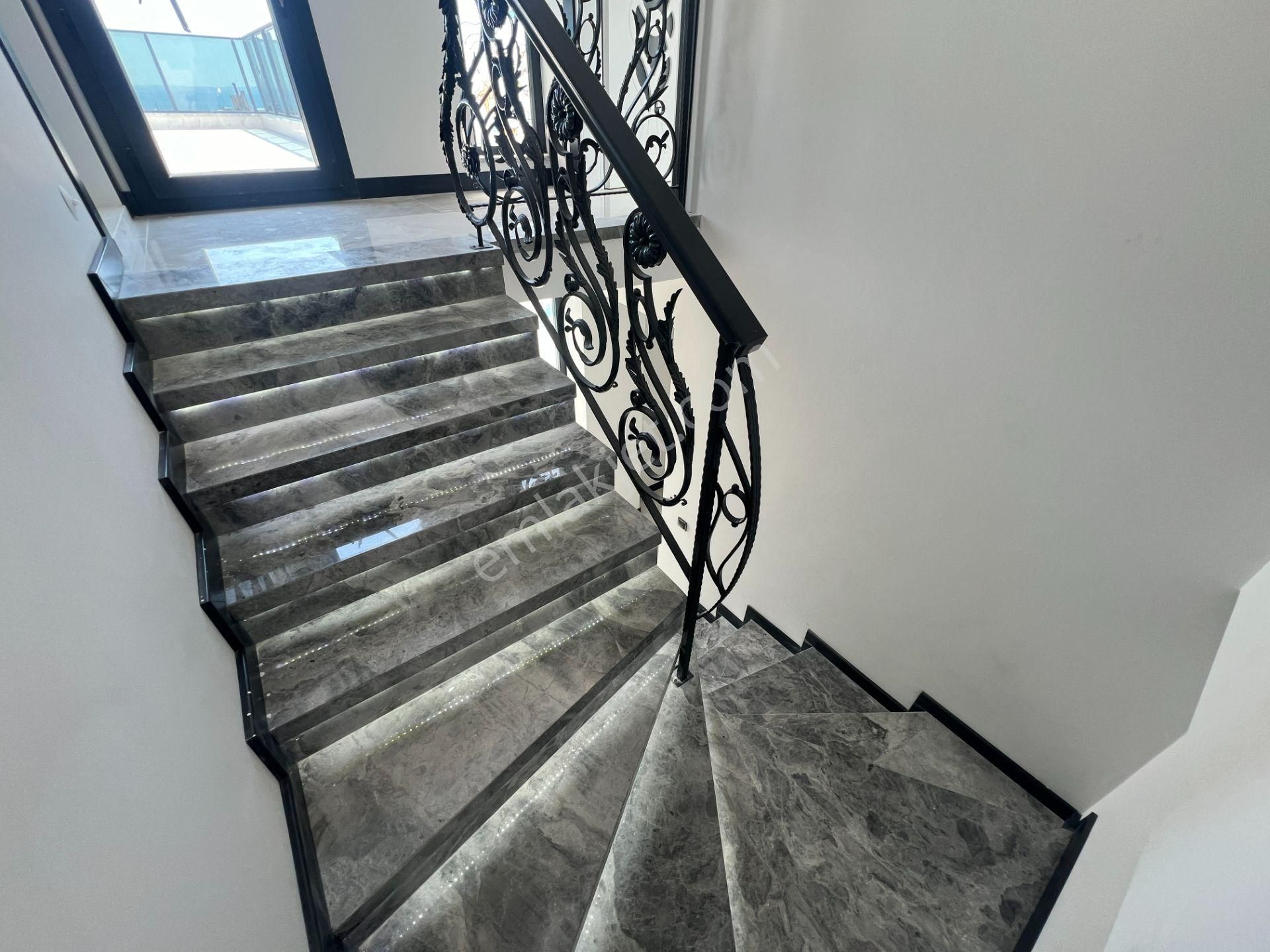 🩷cemre Emlaktan Güre Bölgesinde Satılık Deniz Manzaralı Sıfır Villa🩷 - Görsel 20