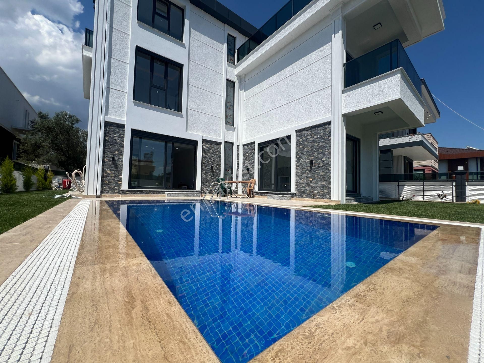 🩷cemre Emlaktan Güre Bölgesinde Satılık Deniz Manzaralı Sıfır Villa🩷 - Görsel 2