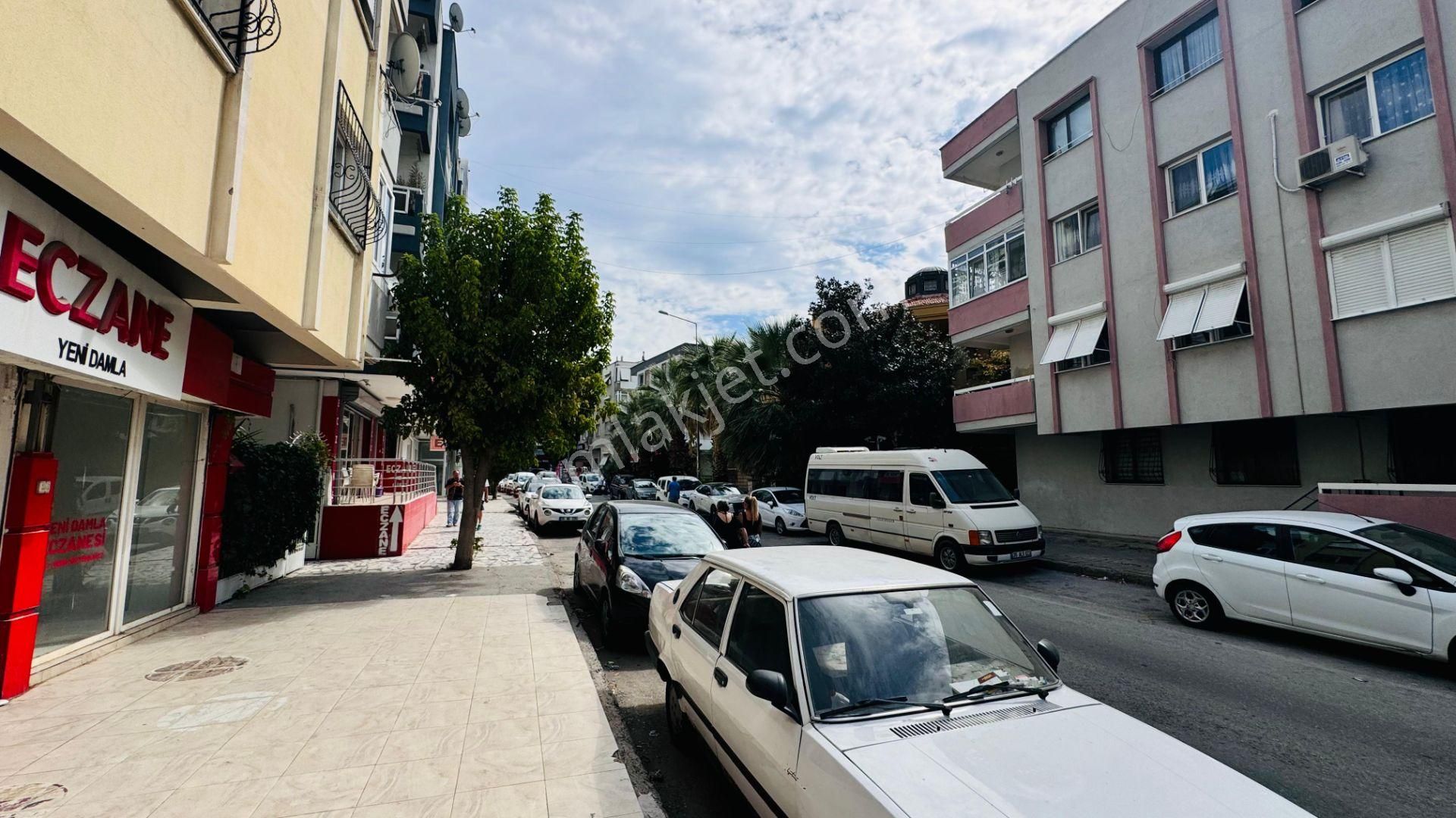 Buca Tıp Merkezi Yanında Merkezi Konumda Satılık Dükkan - Görsel 17