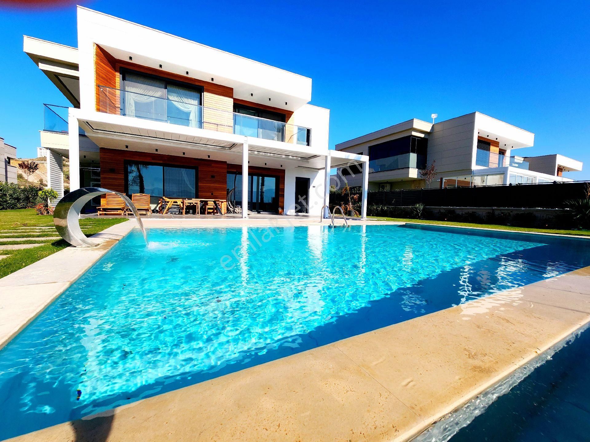 Kuşadası Karaova Satılık Villa Kuşadası karova satılık harika deniz manzaralı villalar