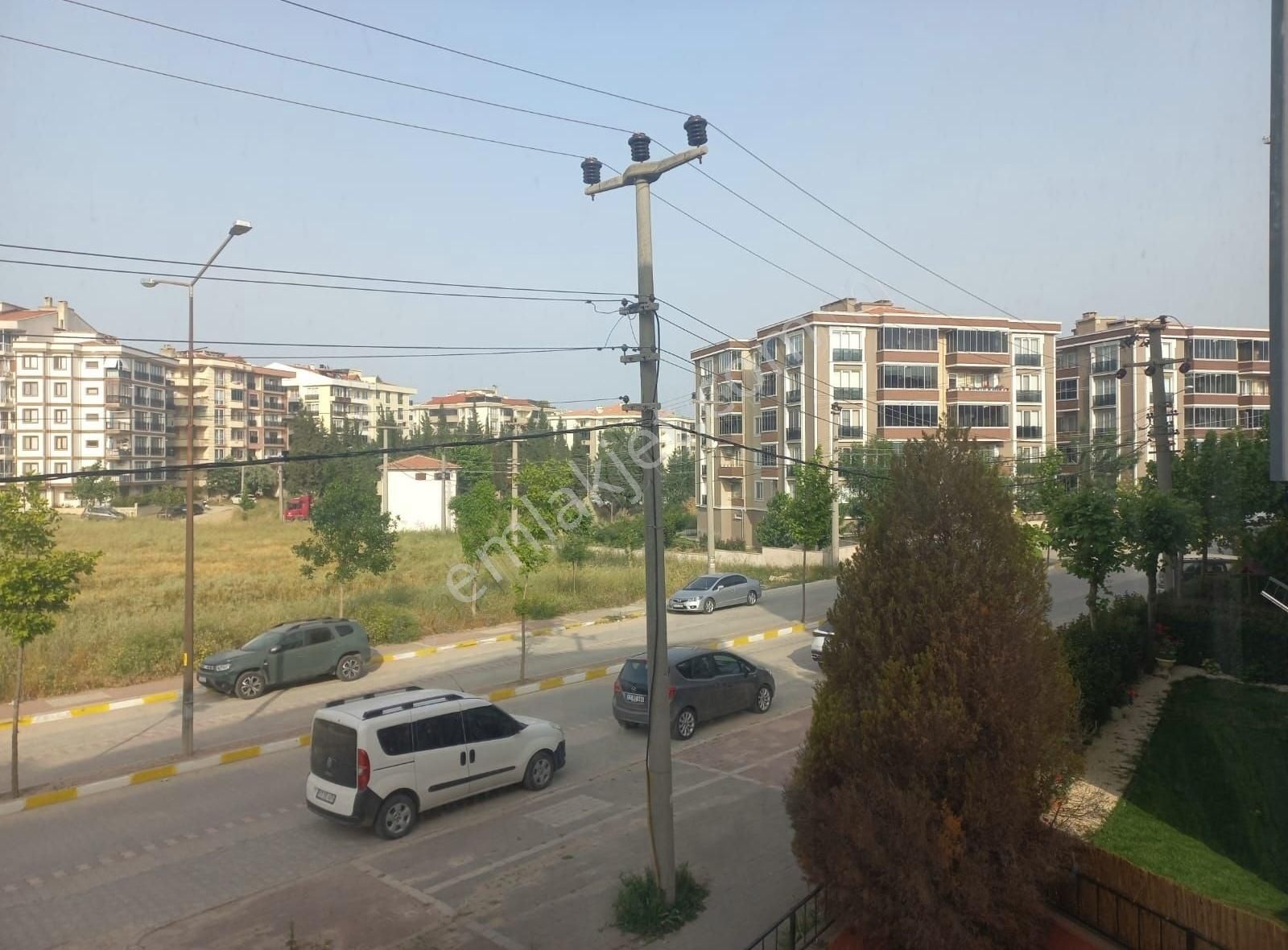 Gelibolu Gazi Süleyman Paşa Satılık Daire GELİBOLU G.SÜLEYMAN PAȘA MAH. MEVLEVİHANE CAD. SATILIK 2+1 DAİRE