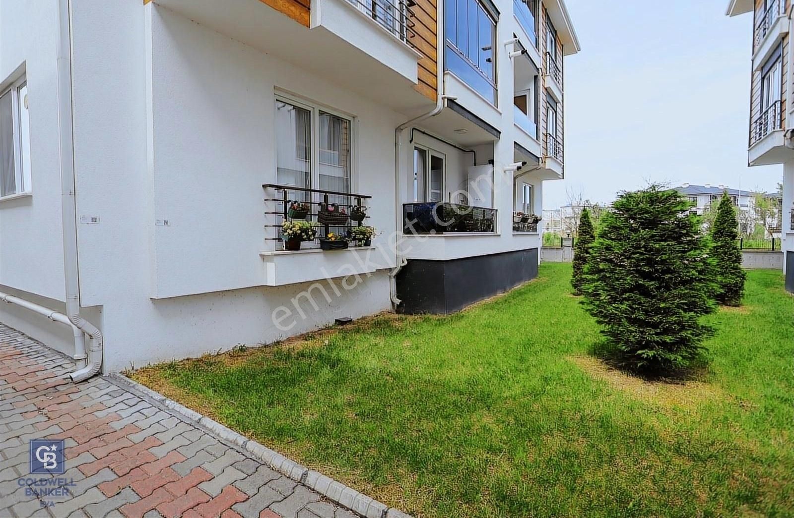 Serdivan Yazlık Satılık Daire Coldwell Banker Eva'dan Kaçırılmayacak 2+1 Daire Sizler İçin