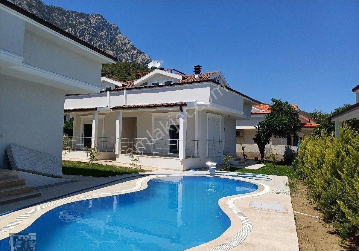 Kemer Arslanbucak Kiralık Villa KEMER ASLANBUCAK DA 3+1 KİRA LIK EŞYASIZ HAVUZLU VİLLA