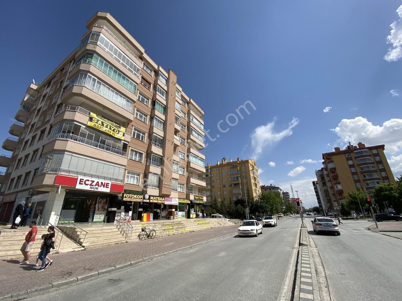 Selçuklu Yazır Satılık Daire OTOGAR  YAKINI YENİLENMİŞ GENİŞ 3+1 ARAKAT SATILIK DAİRE 