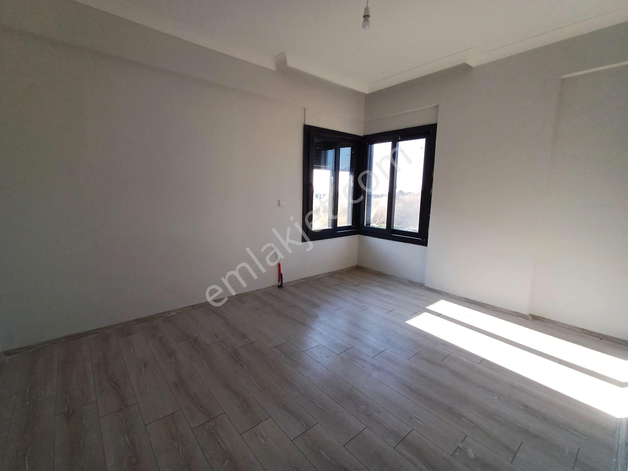 Dikili Güven Emlak’tan Kabakum Mahallesinde Denize Yakın Satılık 4+1 Villa - Görsel 31