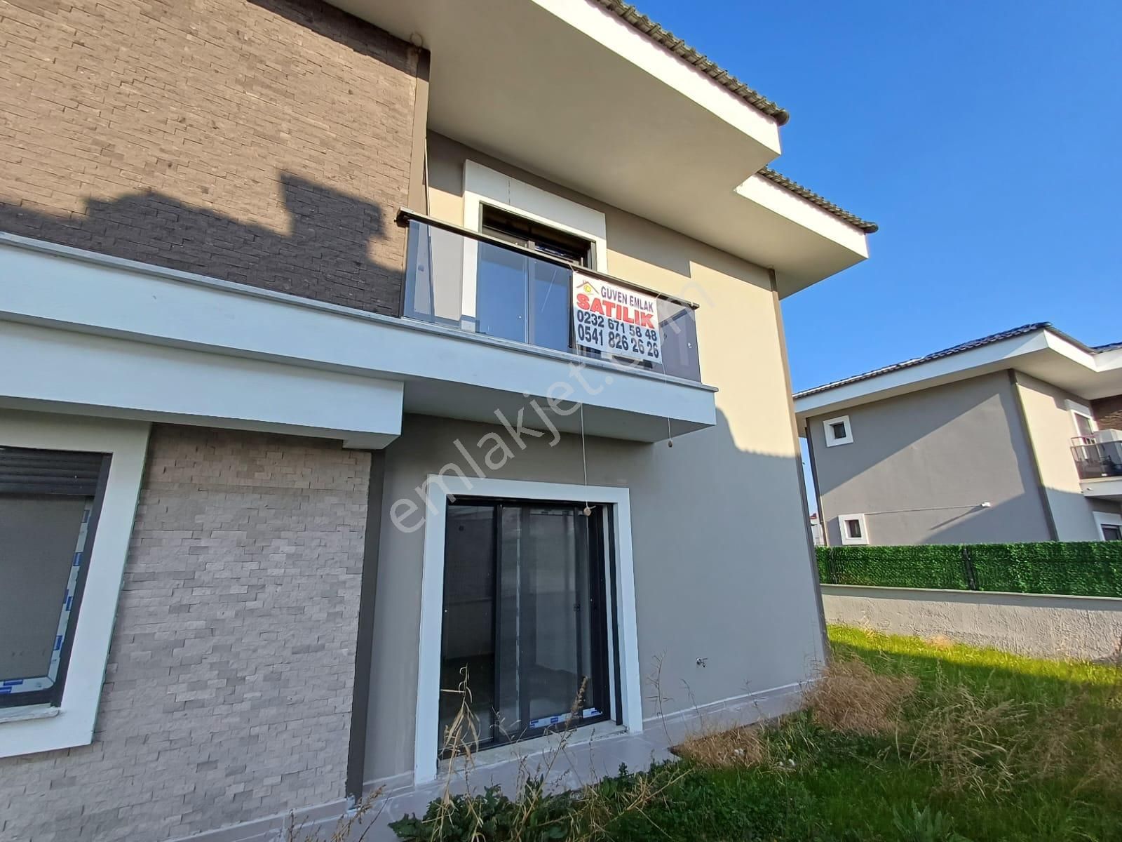 Dikili Güven Emlak’tan Kabakum Mahallesinde Denize Yakın Satılık 4+1 Villa - Görsel 3