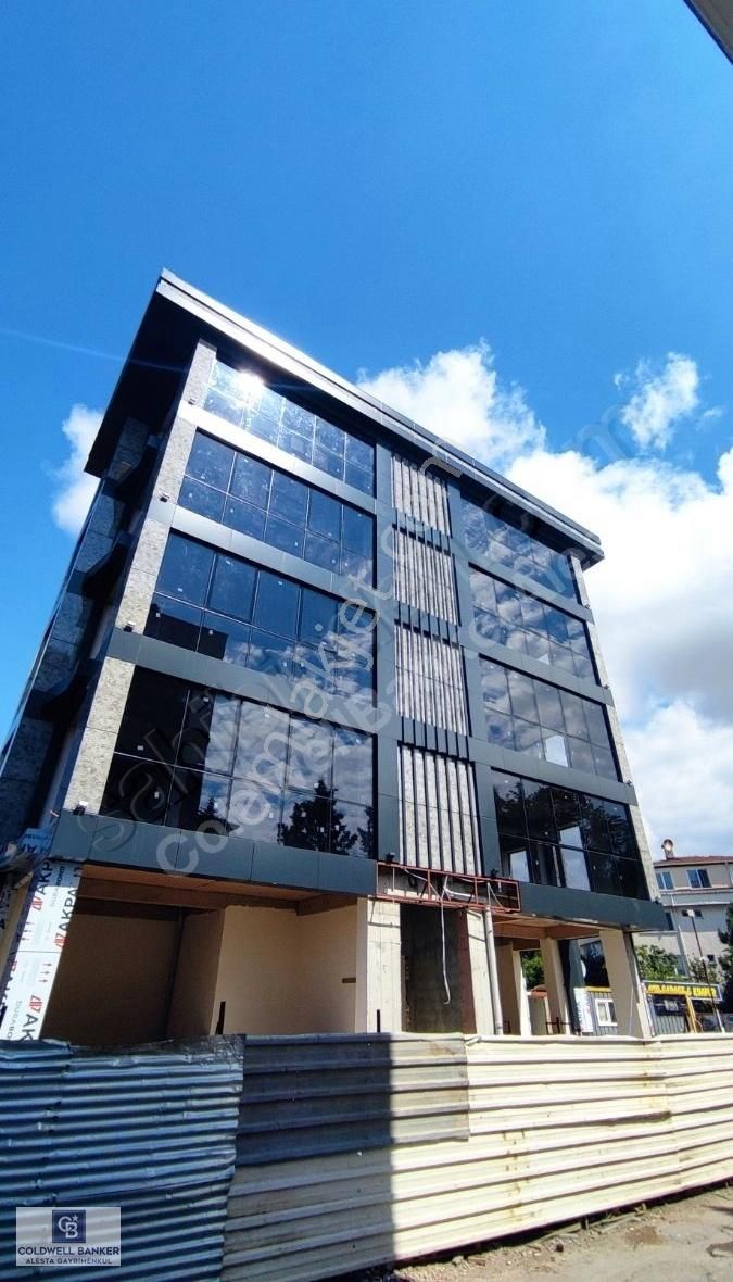 İstanbul Tuzla Kiralık Bina TUZLA SAHİL DE BULUNMAZ KONUM DA KOMPLE KİRALIK PRESTİJLİ BİNA