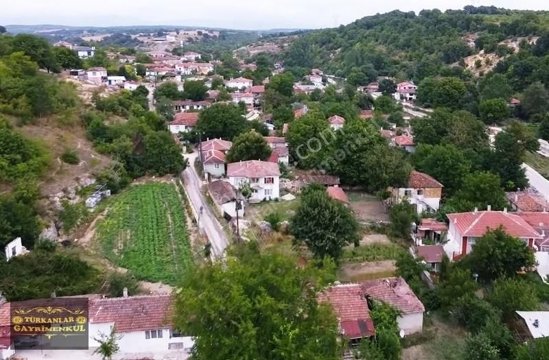 Vize Soğucak Köyü Satılık Tarla Vize Soğucak Mahallesinde Ana Yola Yakın Müstakil Arsa!