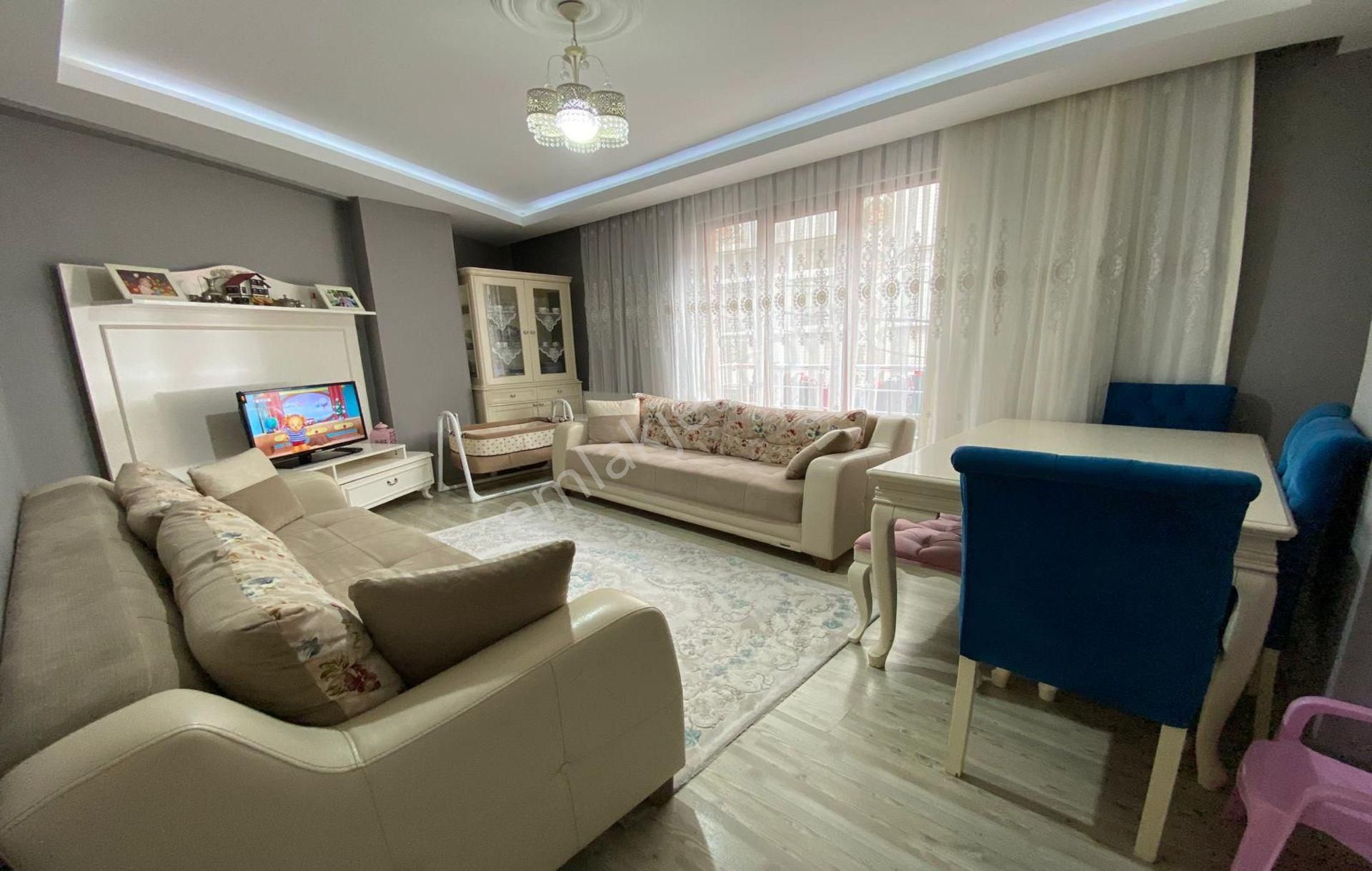 Bağcılar Fatih Satılık Daire  BAĞCILAR FATİH MAH. METRO YAKINI 2+1 SATILIK DAİRE