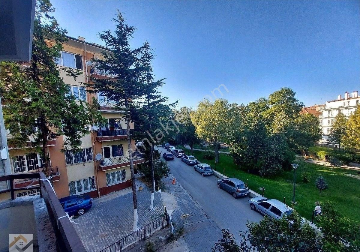 Çankaya Maltepe Satılık Daire ÖZVEREN CADDESİ ÖN CEPHE 135 m² 3+1 SATILIK DAİRE