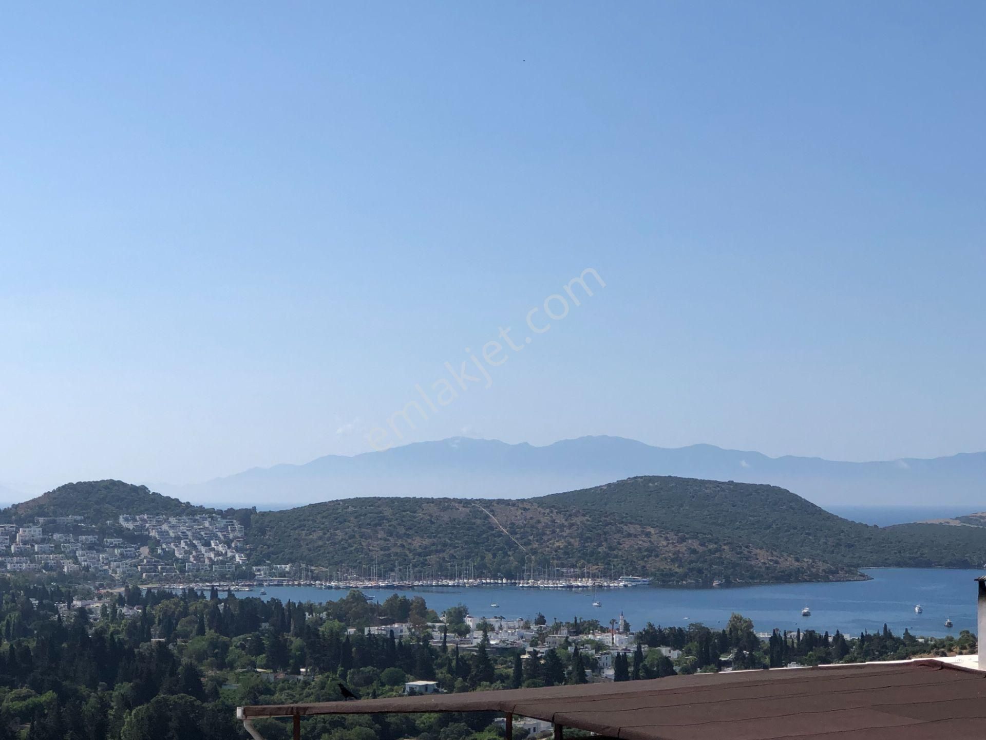 Bodrum Bahçelievler Satılık Müstakil Ev  BODRUM BİTEZ''DE SATILIK 4+1 MÜSTAKİL TRİPLEX