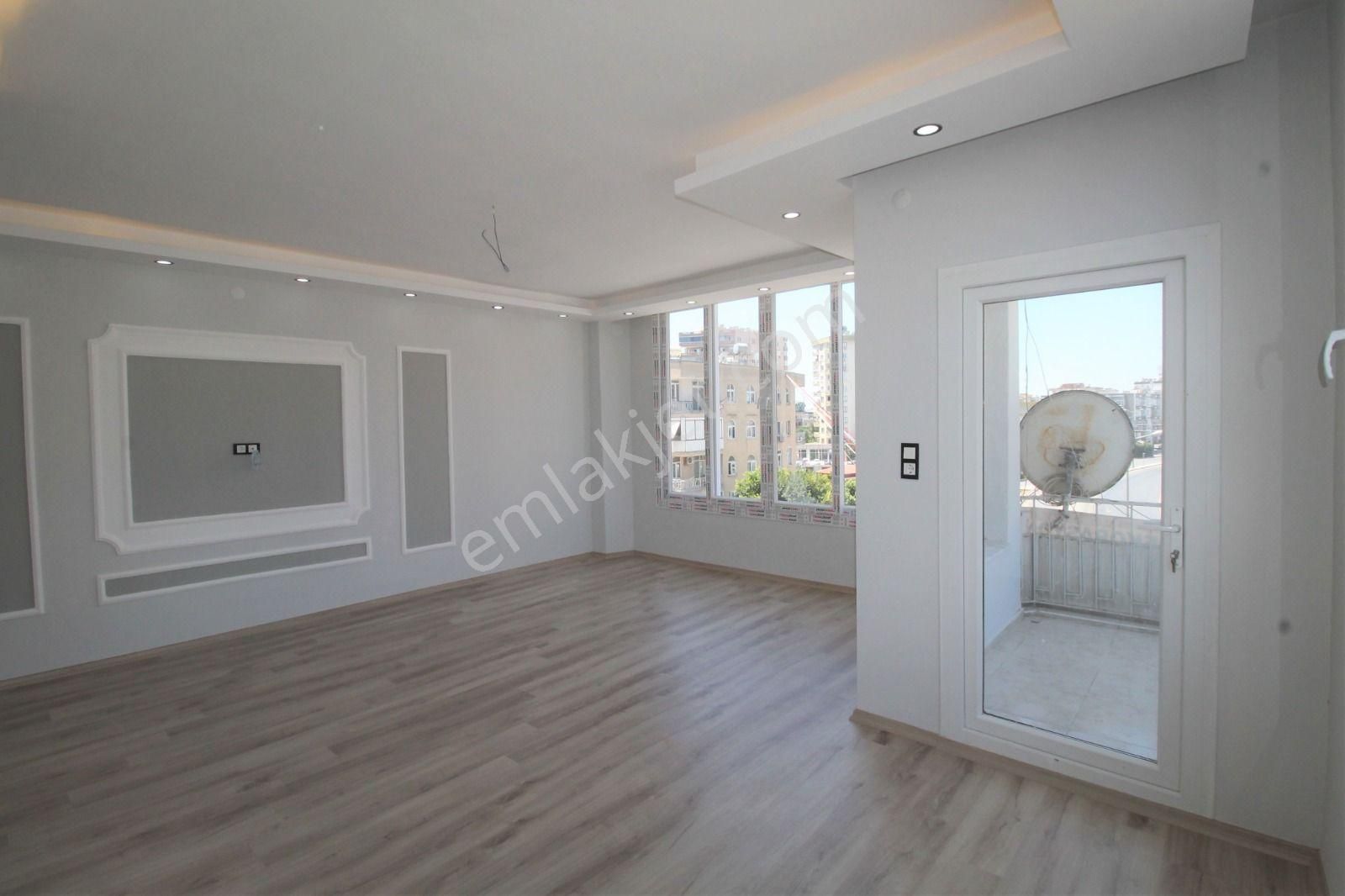 Yenişehir Pirireis Satılık Daire YENİŞEHİR PİRİREİS MH SATILIK 3+1/150M² GENİŞ  OTURUMLU  MUKEMMEL  KONUMDA 