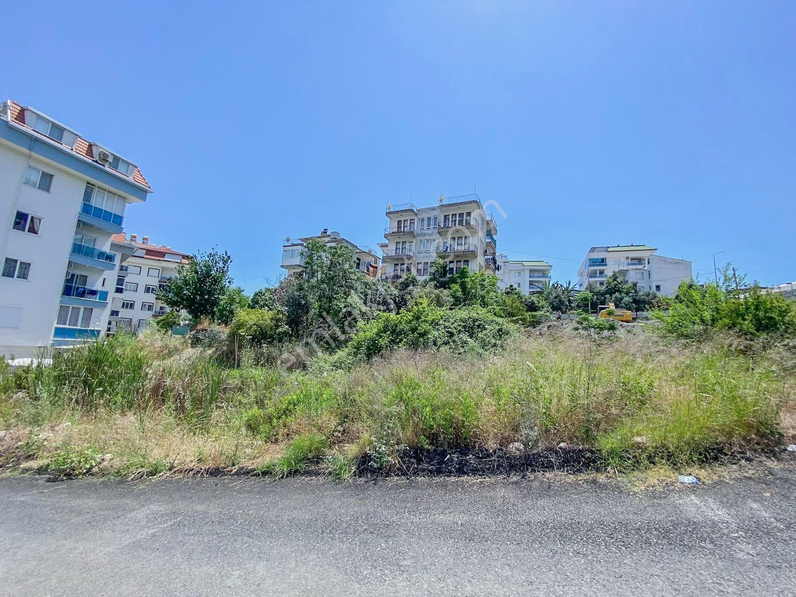 Alanya Oba Satılık Konut İmarlı  ALANYA OBA ÇARŞAMBA MAHALLESİNDE SATILIK 792M2 4.5 KAT İMARLI ARSA 