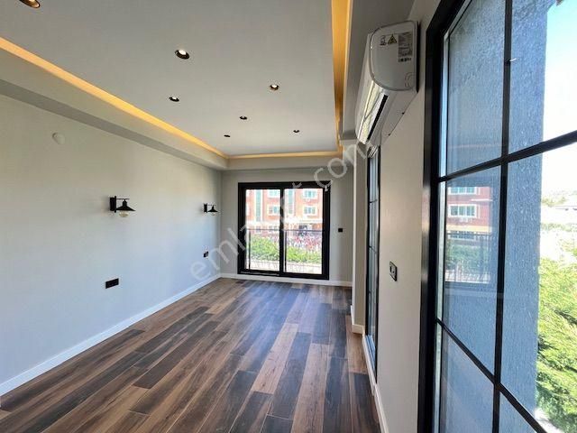 Seferihisar Villalar Bölgesinde, Kış Bahçeli, Teraslı Emsalsiz Lüks Villa - Görsel 12