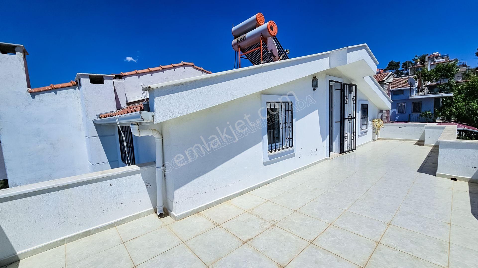 Kuşadası Efes Evlerinde 3+1 Eşyalı Tripleks Yazlık - Görsel 16