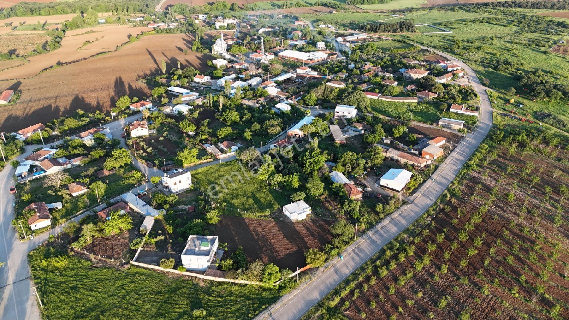 Bandırma Emre Satılık Villa İmarlı SEZER GÜLEÇ GAYRİMENKUL'DEN // EMRE MAH. // 863 M2 İMARLI ARSA