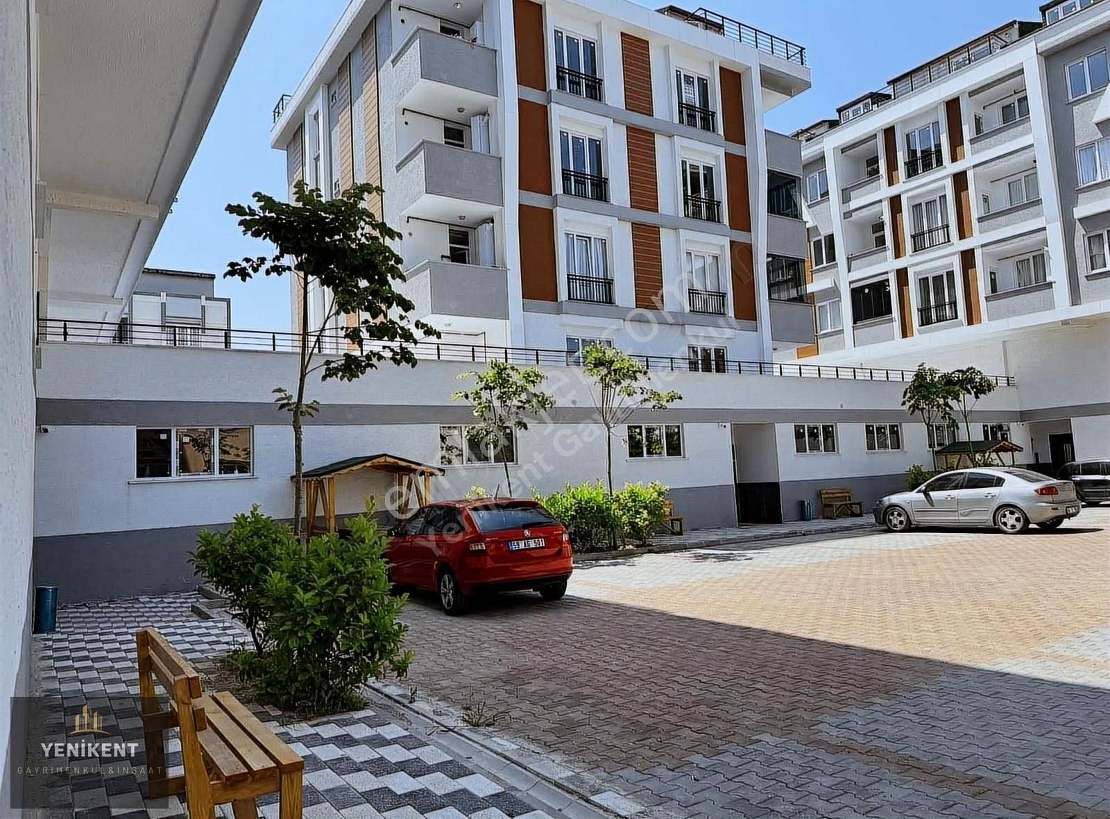 Arnavutköy İslambey Satılık Daire Suatlar Yarıcılar Sitesinde Satılık Sıfır Daire