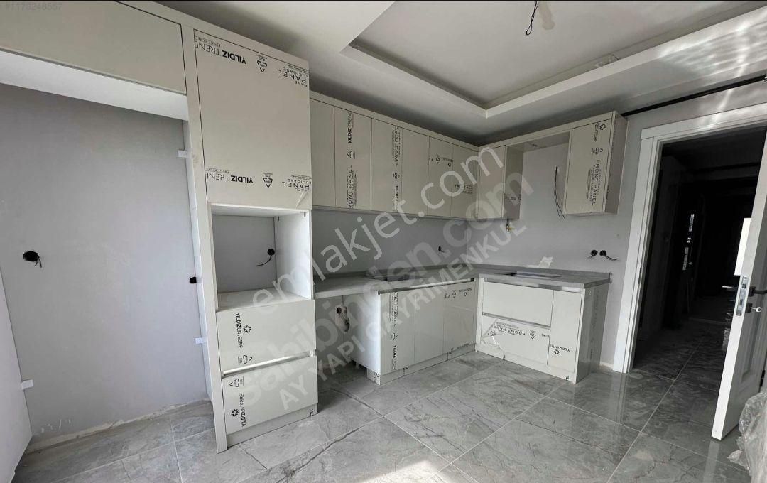 Buca Atatürk Satılık Daire 3+1 ARAKAT FIRSAT DAİRE