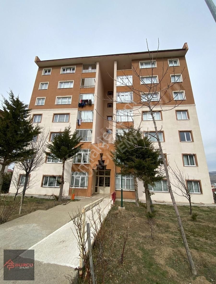 Yozgat Merkez Çapanoğlu Satılık Daire ÜNİVERSİTE YOLU ÜZERİNDE 3+1 SATILIK DAİRE*BURCU EMLAKTAN*