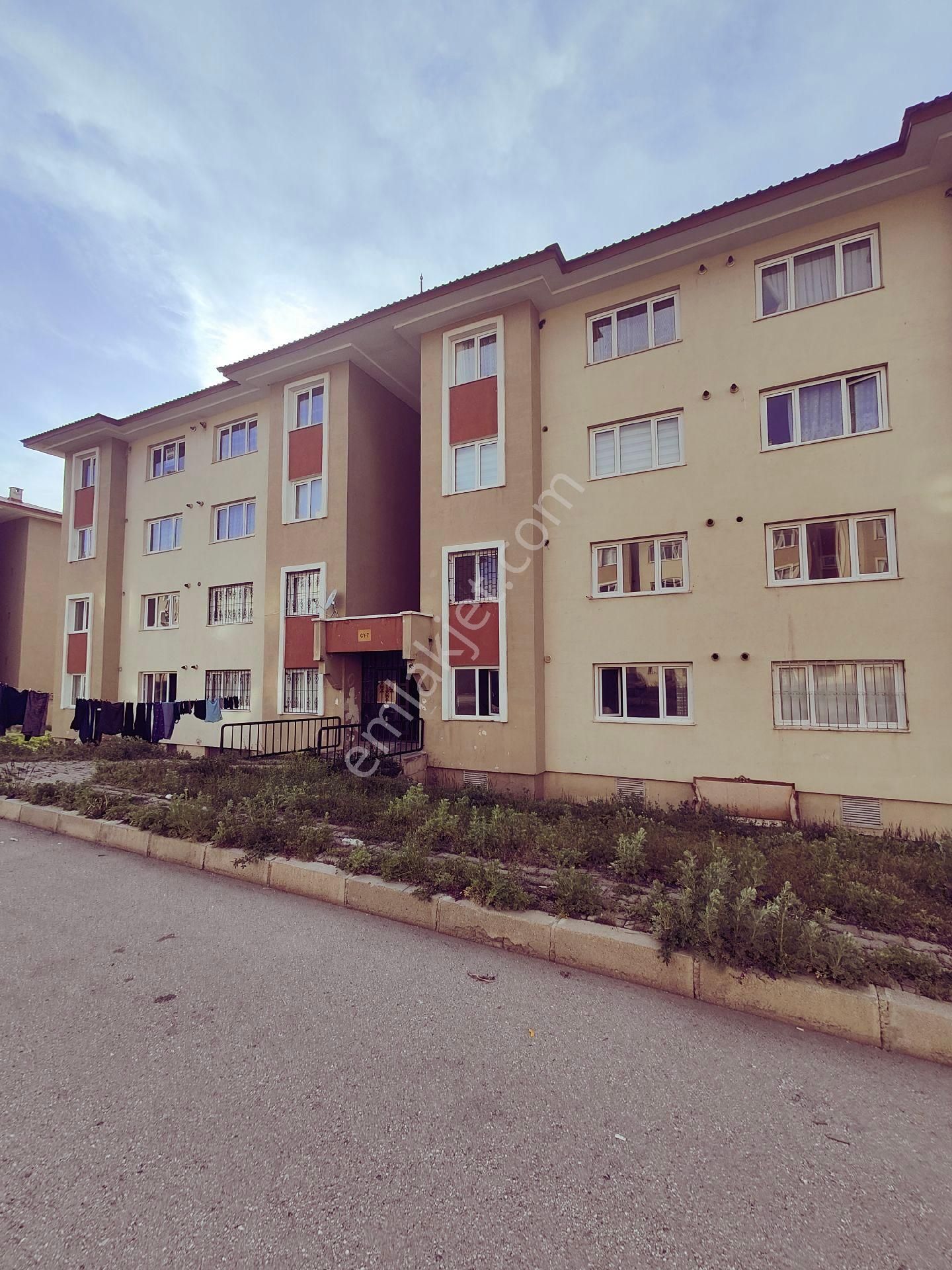 Yakutiye Kurtuluş Satılık Daire ÖZBAYRAMLAR GM'DEN HİLALKENTTE 1+1 SATILIK DAİRE 