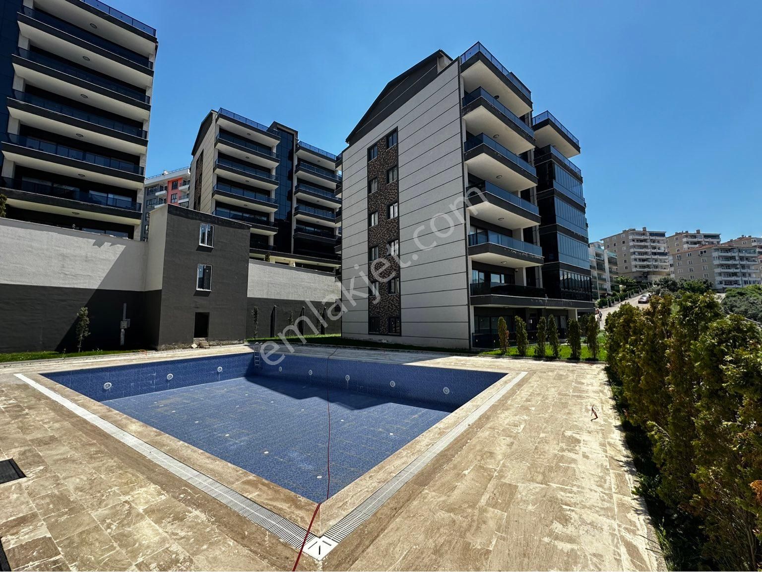 Tırpan Gayrimenkulden Halitpaşada 3+1 140m2 Lüx Havuzlu Satılık Daire - Görsel 4