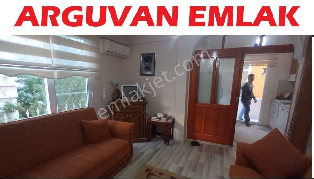 Edremit Altınoluk Satılık Daire  ARGUVAN EMLAKDAN ALTINOLUK MERKEZDE EŞYALI 2+1 SATILIK DAİRE.