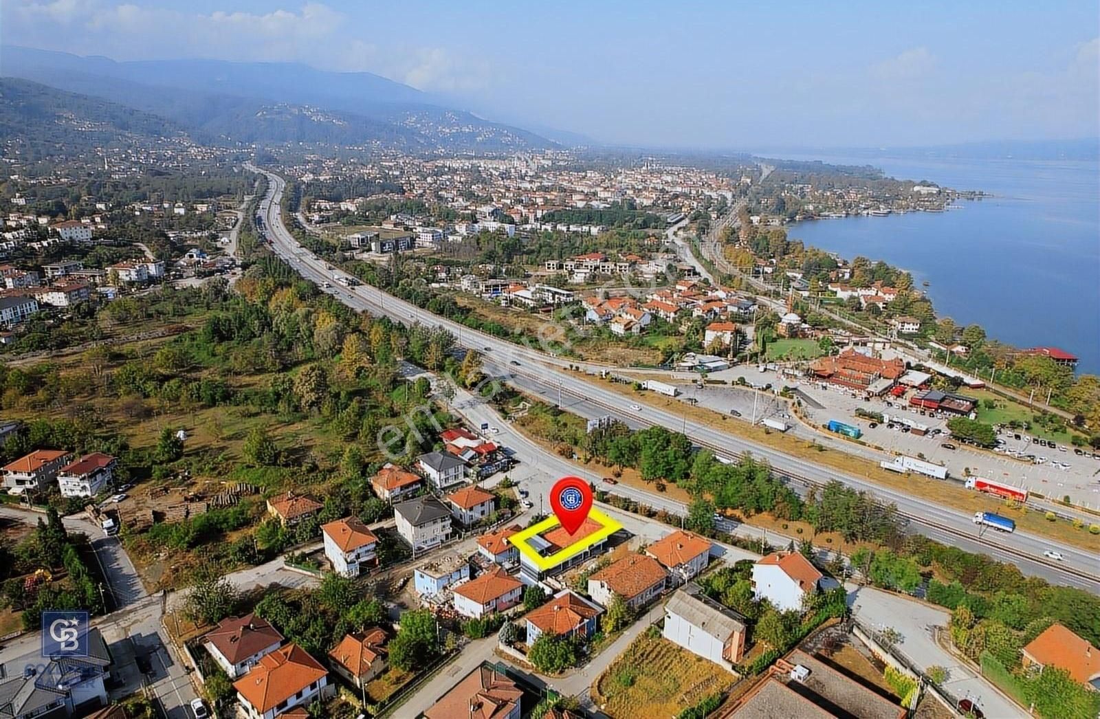 Sapanca Göl Kiralık Dükkan & Mağaza SAPANCA DA CADDE ÜZERİ 150 M2 KİRALIK SIFIR DÜKKAN