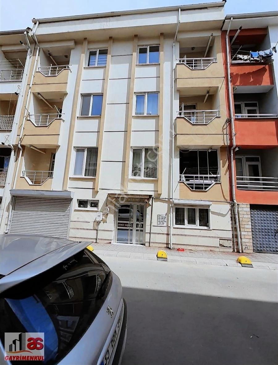 Tepebaşı Güllük Satılık Daire AS EMLAKTAN ESPARK YAKINI KOMBİLİ BALKONLU SATILIK 2+1 DAİRE