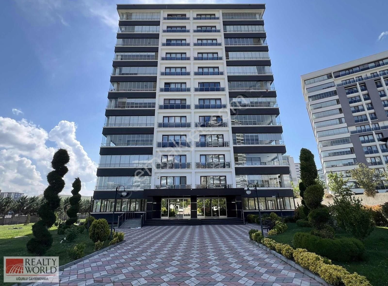 Çankaya Alacaatlı Satılık Daire YAŞAMKENT PERLA 2 EVLERİ'NDE GÜNEY DOĞU CEPHE SATILIK 4+1 DAİRE