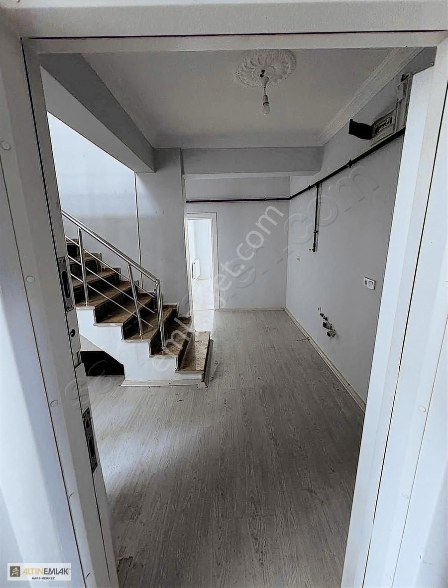 Kars Merkez Şehitler Kiralık Daire ALTIN EMLAK'TAN KİRALIK 3+1 DUBLEKS TERASLI ŞEHİTLER MAH.