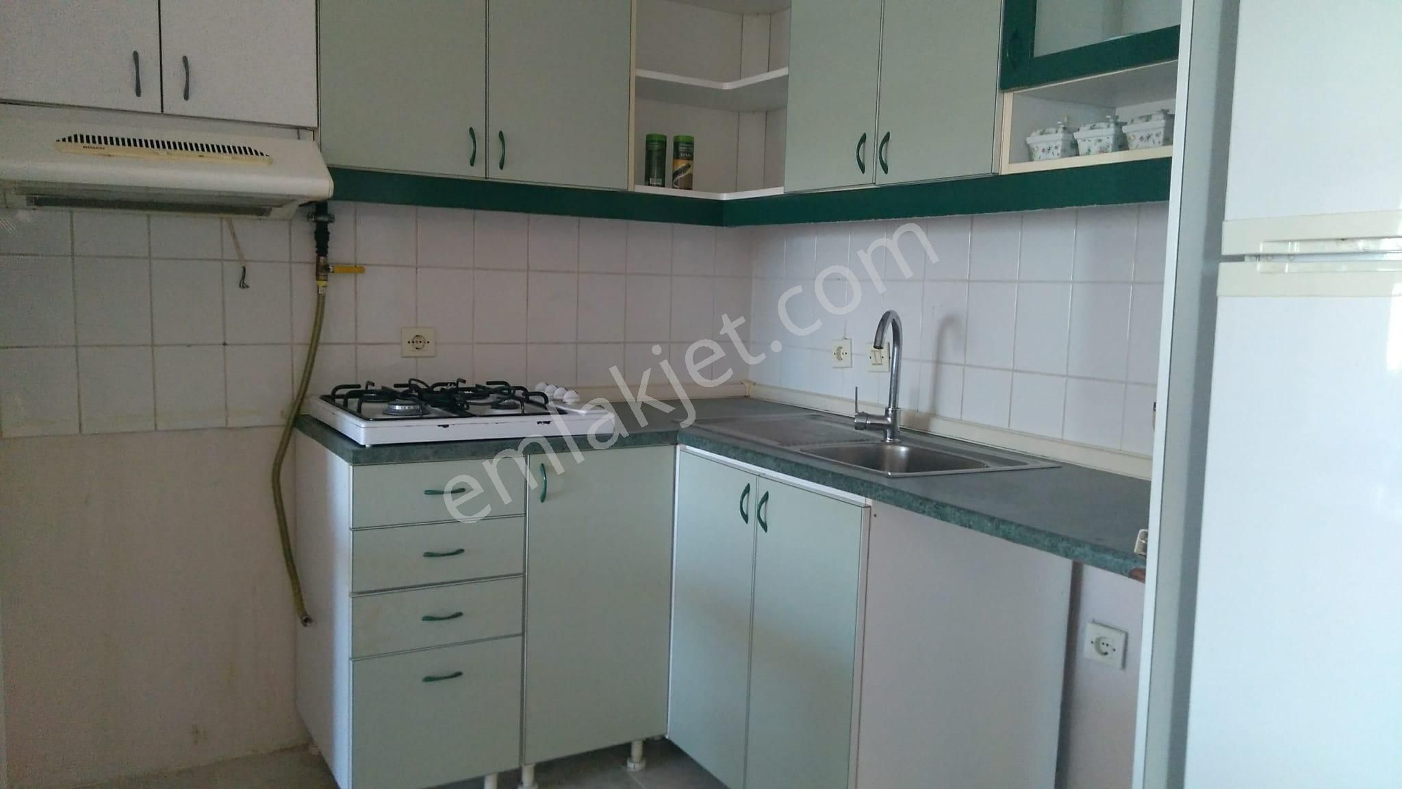 Büyükçekmece Mimaroba Satılık Daire  MİMAROBA 5 KISIMDA  MANZARALI SATILIK 2+1DAİRE 